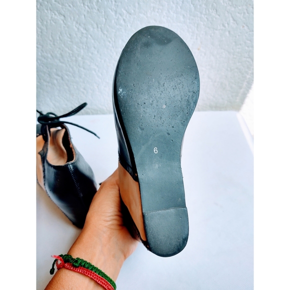 Jeffrey Campbell Oxford Wedge Heel Size 6 - Picture 7 of 7